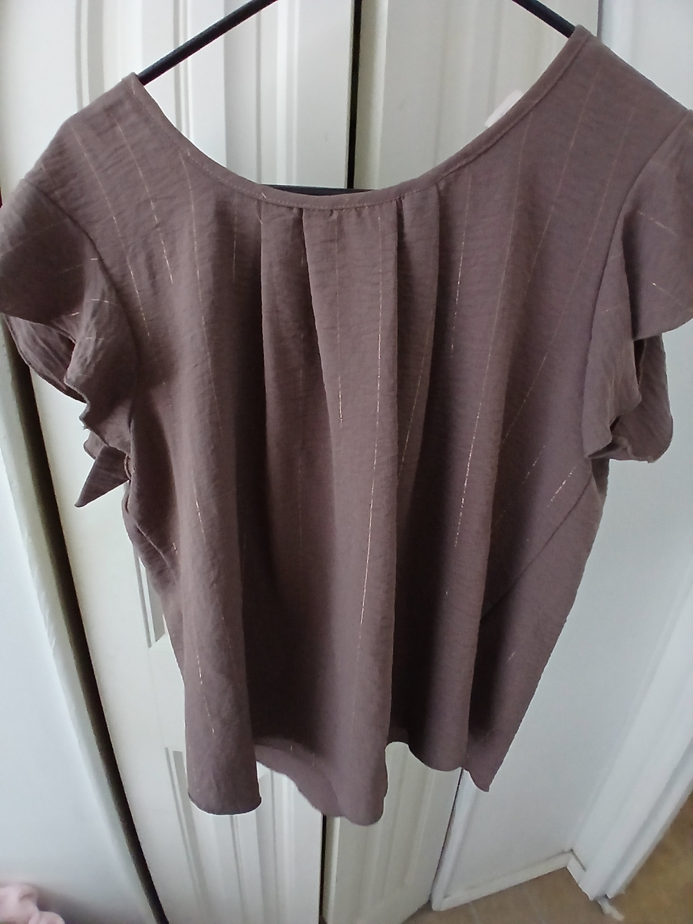 Brown Women's Short-Sleeve Blouse - Casual Ruffle Sleeve Top